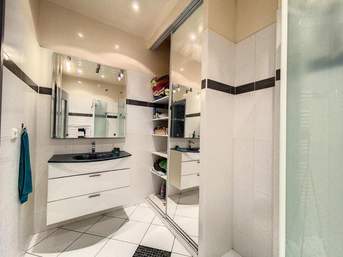 *confort, Vue Mer Et Detente* Apartment